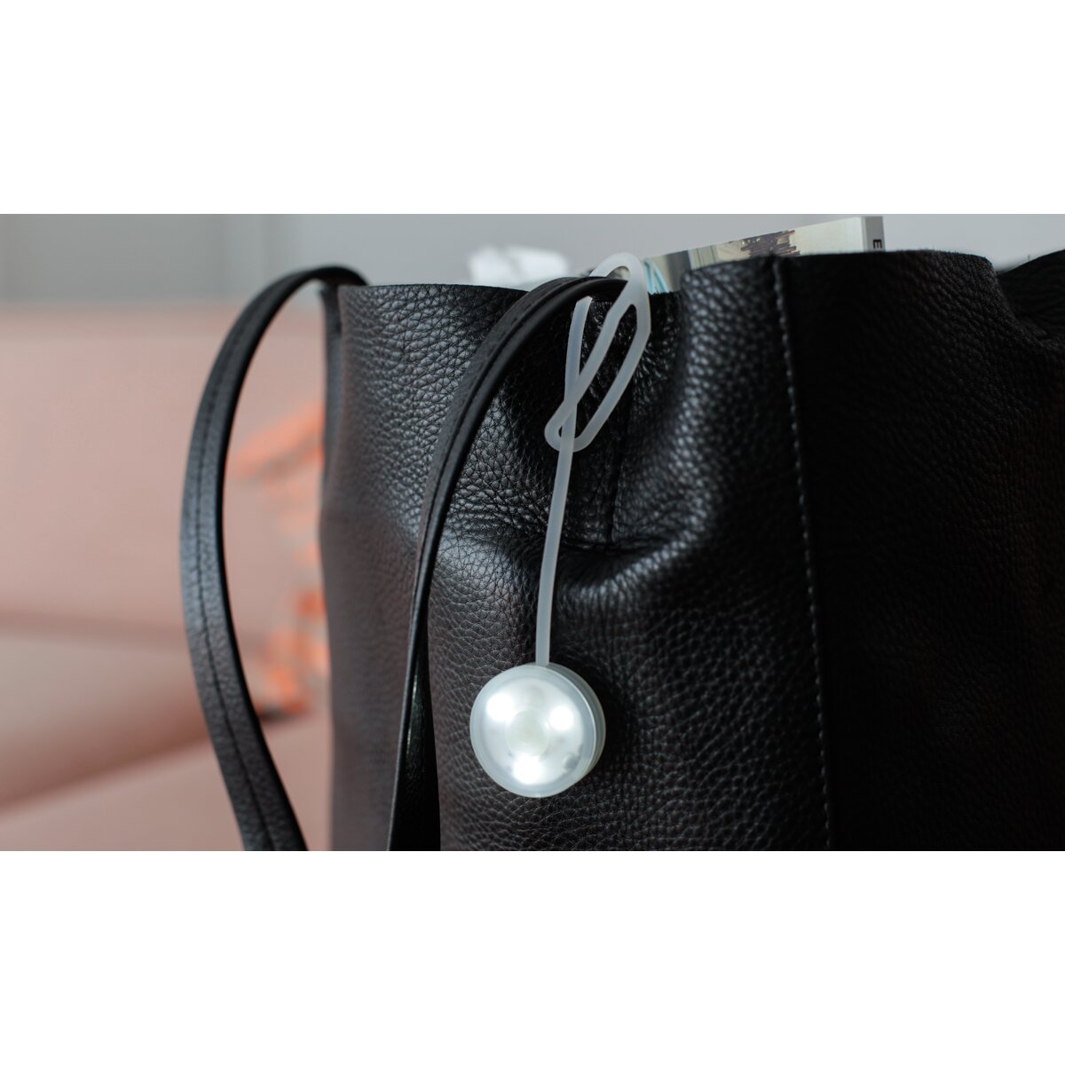 Luz Kikkerland Bolso Silicone 2
