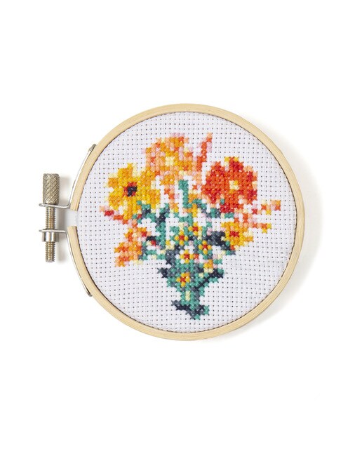 Imagen 0 de Mini punto de cruz Kikkerland ramo de flores