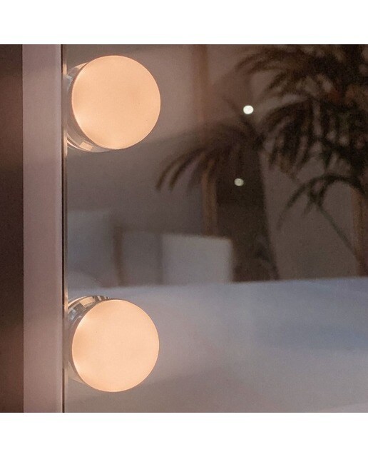 Espelho com Luzes Led Estilo Hollywood 15 Lâmpadas Led 3 Modos de Cores 7