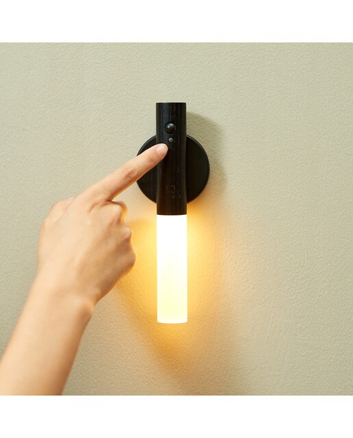 Luz Aplique em Madeira Desing - Preto 6