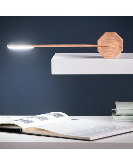Luz Secretária Portátil Desing - Faia 6