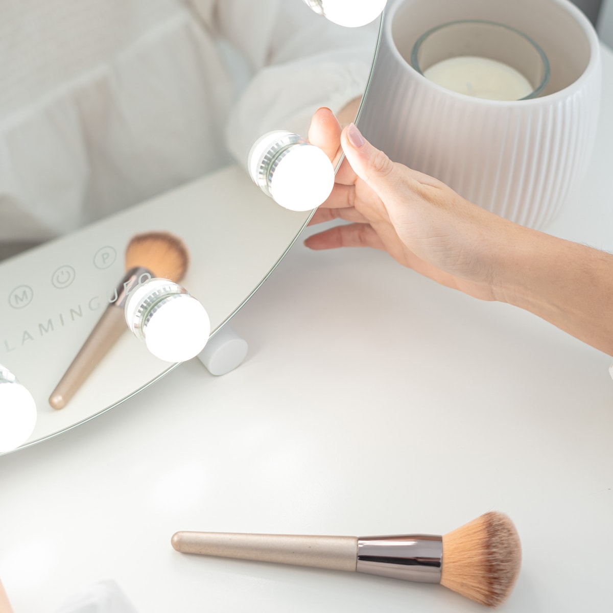 Espelho Flamingueo luzes LED circulares estilo Hollywood 11 lâmpadas 5