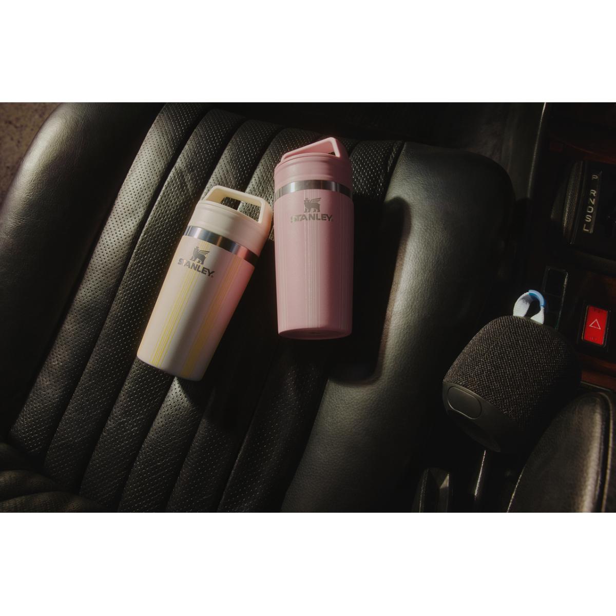 Termo mug Café-To-Go  0.35L Stanley 1913 às Riscas de Piquenique Creme 5
