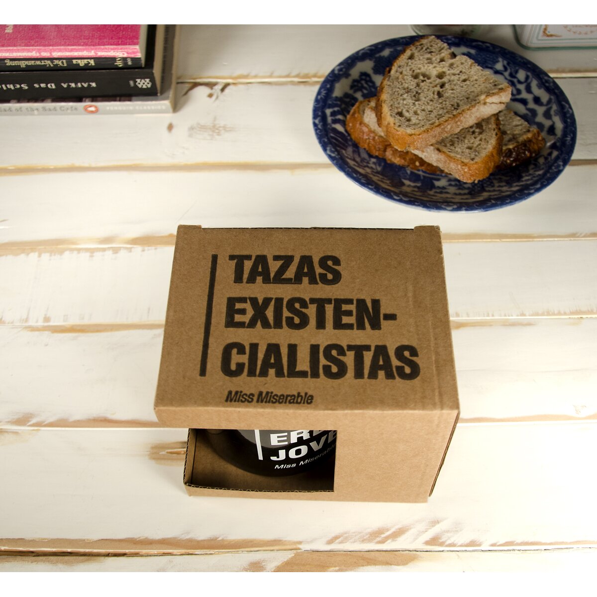 Caneca Existencialista Miss Miserable: Ya no eres joven 4