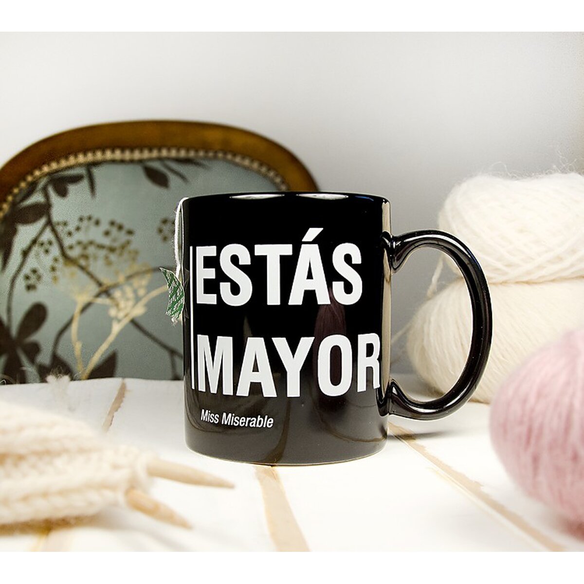 Caneca Existencialista Miss Miserable: Estas mayor 3