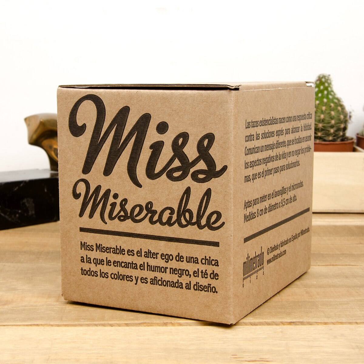 Caneca Existencialista Miss Miserable 6