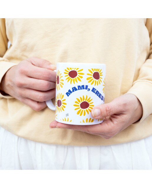 Caneca UO Mami eres un sol 3