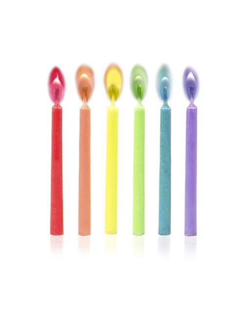 Velas com chama às cores 1