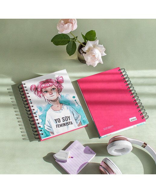 Caderno Argolas Esther Gili Feminista 4