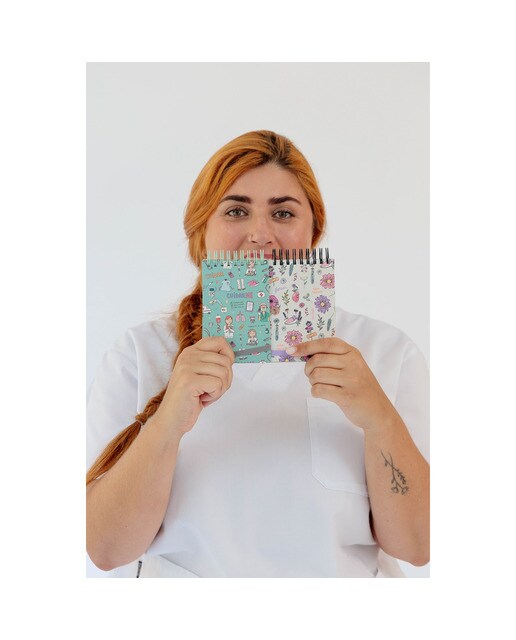 Bloco Mini com Argolas Enfermera En Apuros Blossom 4