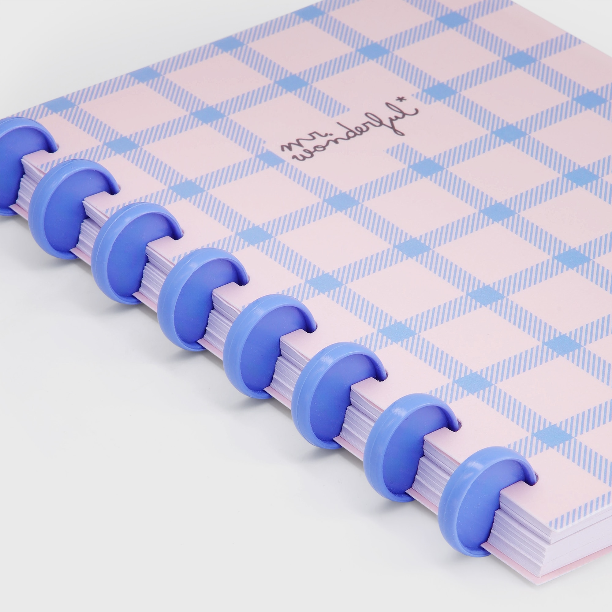 Caderno A5 Mr Wonderful: quadrados azuis e cor-de-rosa 3