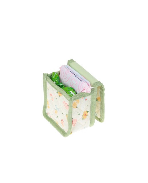 Necessaire compresas y tampones Enfermera en apuros cottage core 4