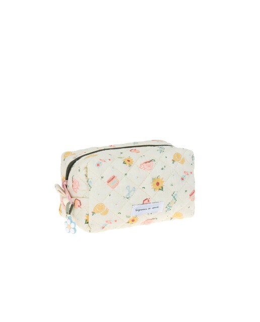 Necessaire Enfermera en apuros cottage core 6