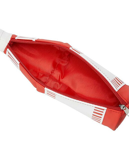 Estuche portatodo divertido YUP! En piel vegana con cremallera y detalles bordados 4