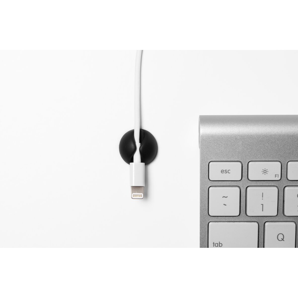 Fixador de cabos Cable Drop Mini Bluelounge Preto 4