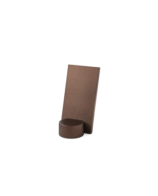 Estação de Carregamento - Bronzeado 1
