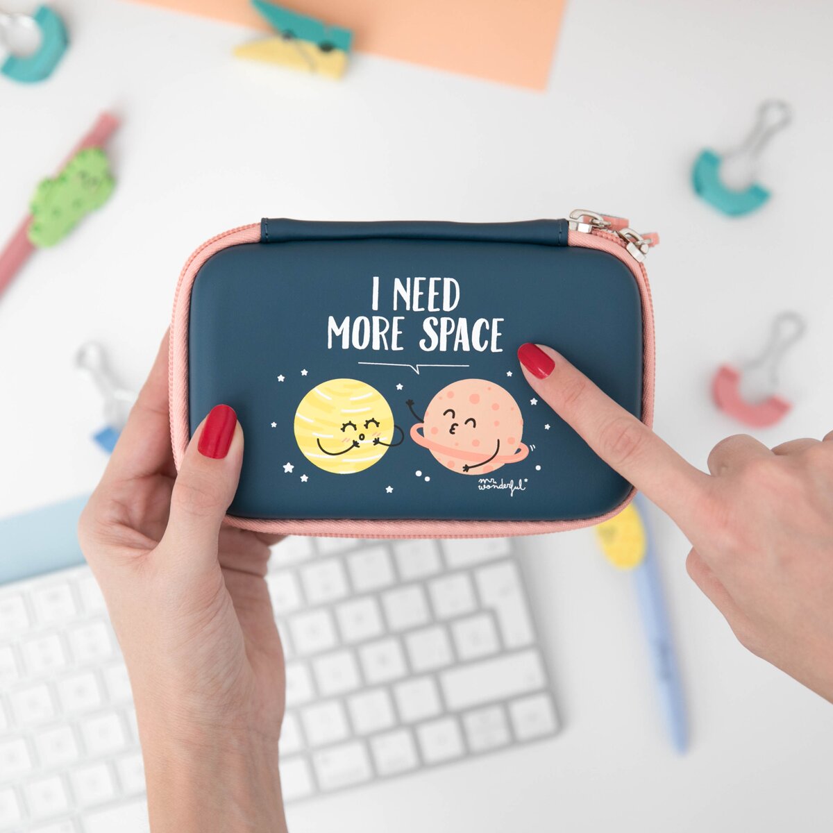 Funda azul Mr Wonderful "I need more space" para discos duros de 6,35 cm ( 2,5 '') Azul marino-7