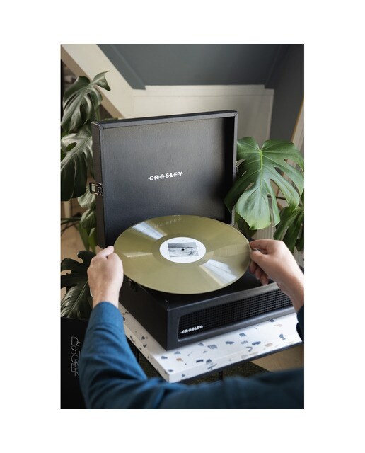 Gira-discos Crosley Bluetooth Voyager preto 7