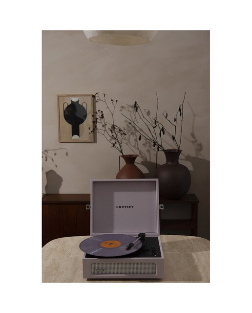 Gira-discos Modern Marketing Concepts INC Bluetooth Crosley Voyager rosa Rosa-9