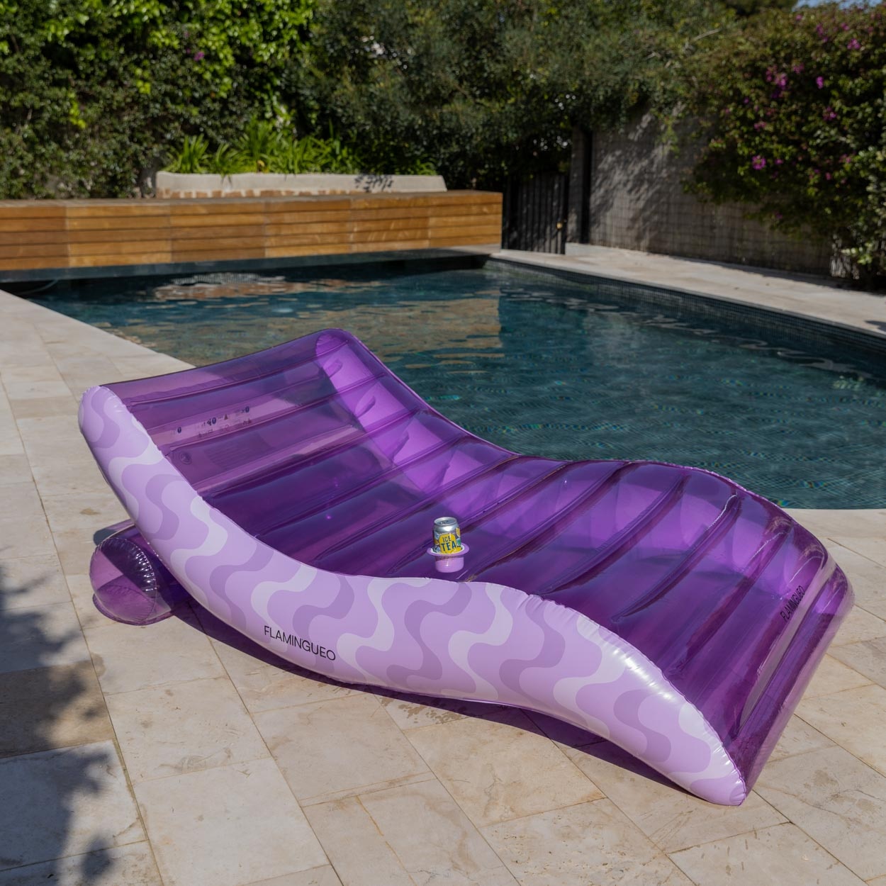 Colchão Flamingueo tipo chaise longue extragrande roxo retro 2