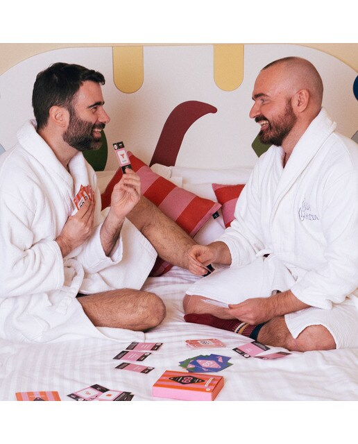 Jogo de Cartas para Casais Quarto 69 2
