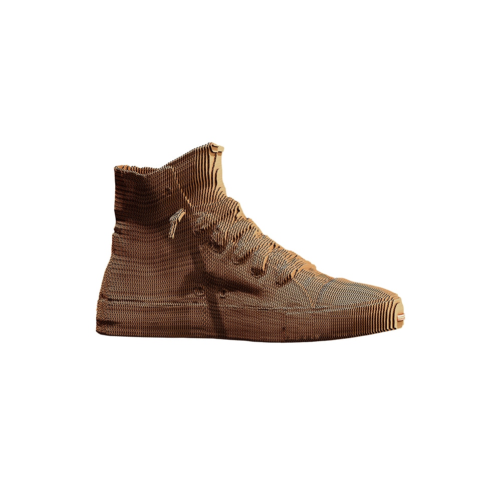 Maquetes de Cartão Cartonic High Top Sneaker 2