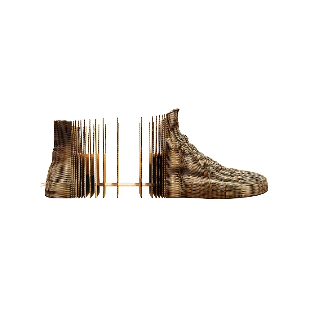 Maquetes de Cartão Cartonic High Top Sneaker 3