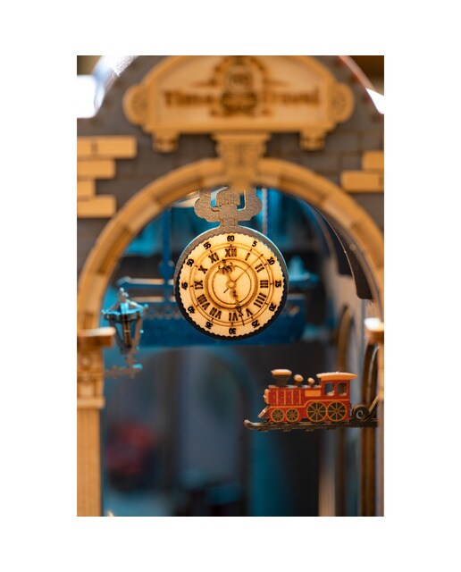 Maquete de Base para Livros Rolife Time Travel 3