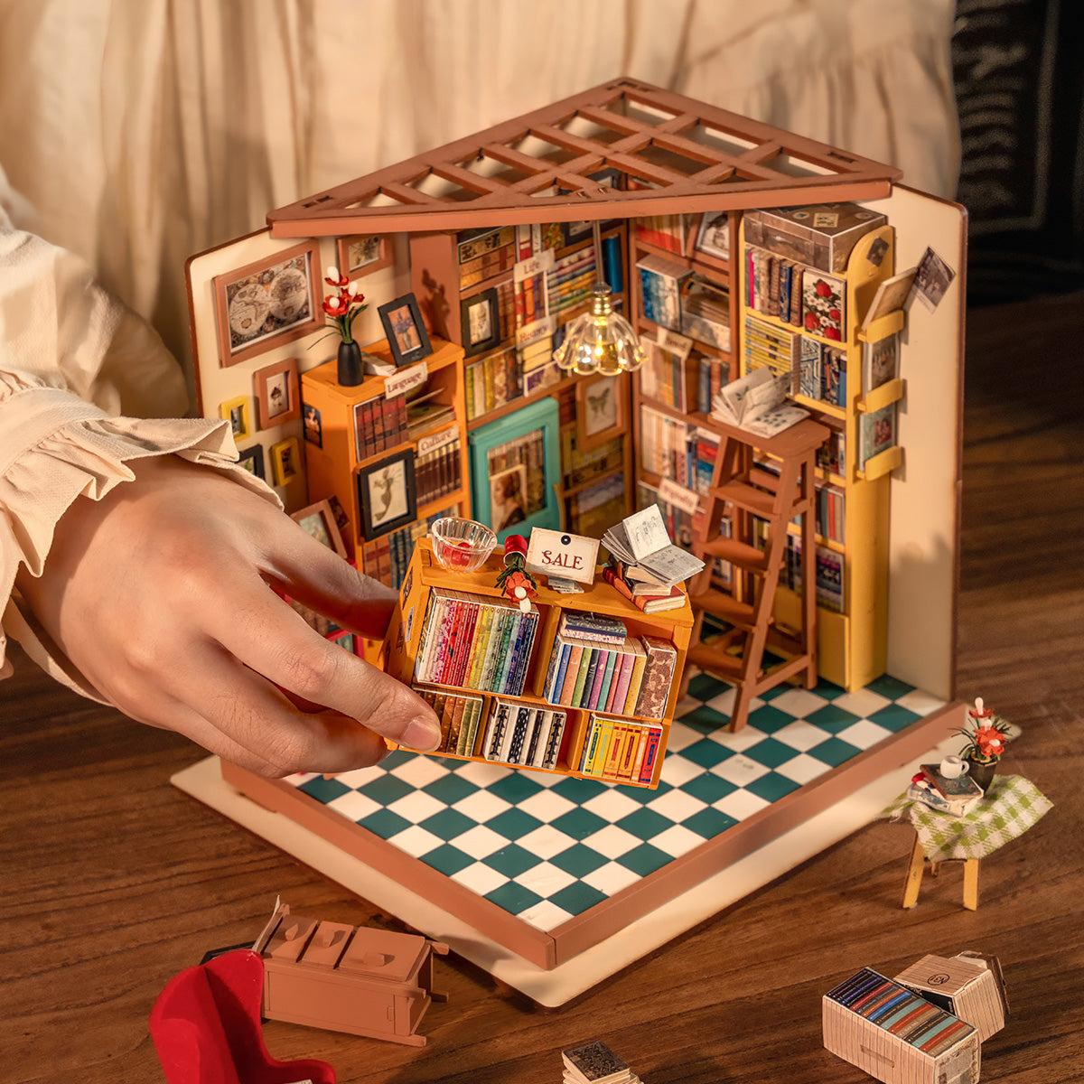 Modelo de Casa Miniatura Rolife Sala de Estudo 7