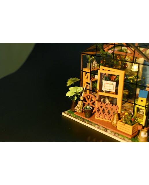 Maquete de Casa em Miniatura Rolife Kathy's Flower House 6