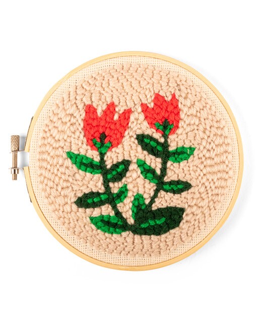 Set de costura punch needle tulipa de Kikkerland 1