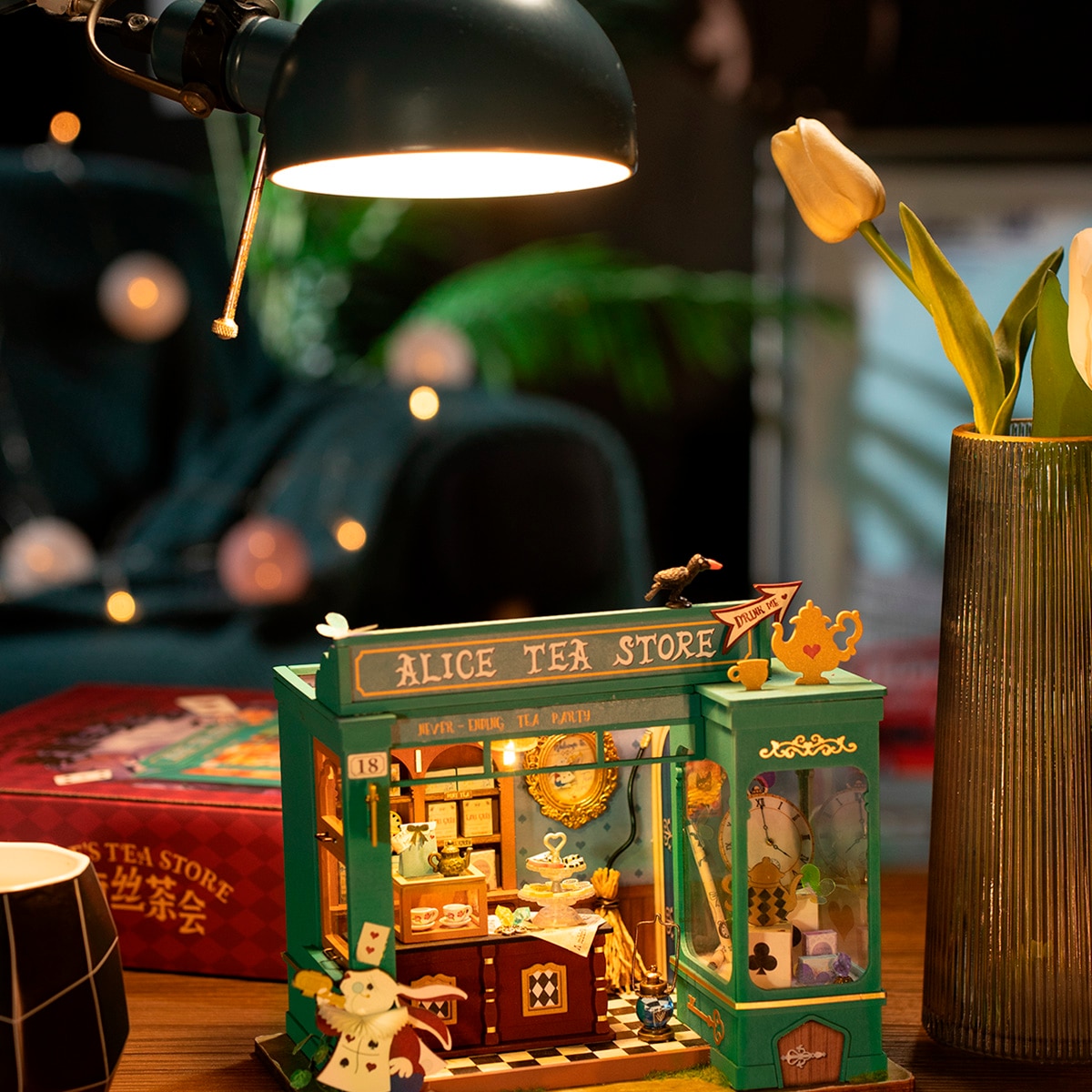 Maqueta de casa em miniatura Rolife Alice'S Tea Store 7