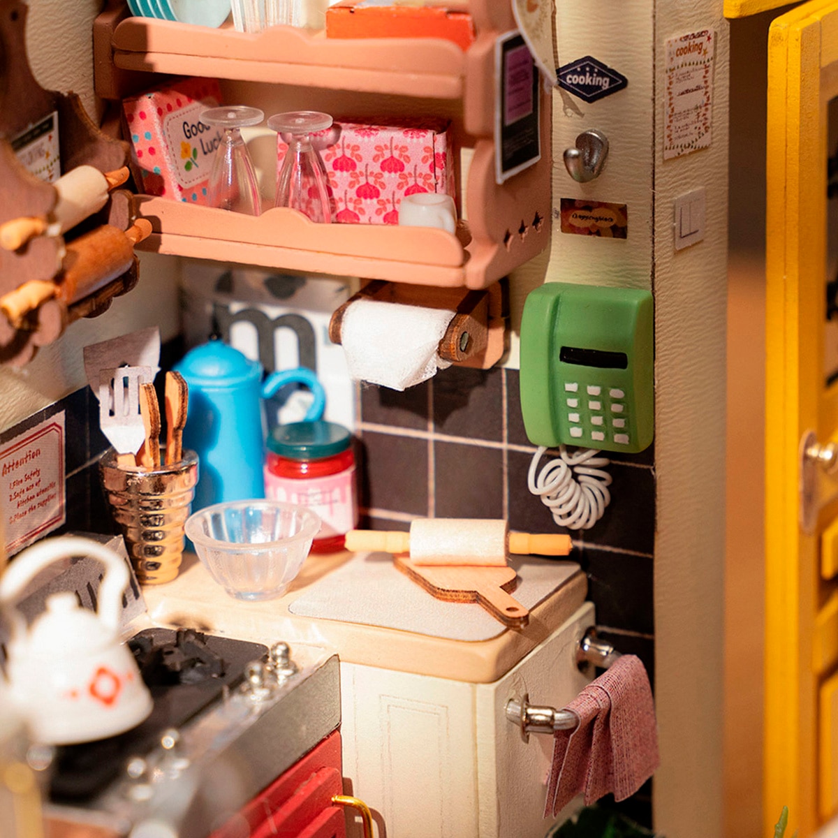 Maqueta de casa em miniatura Rolife Betty´S Kitchen 3
