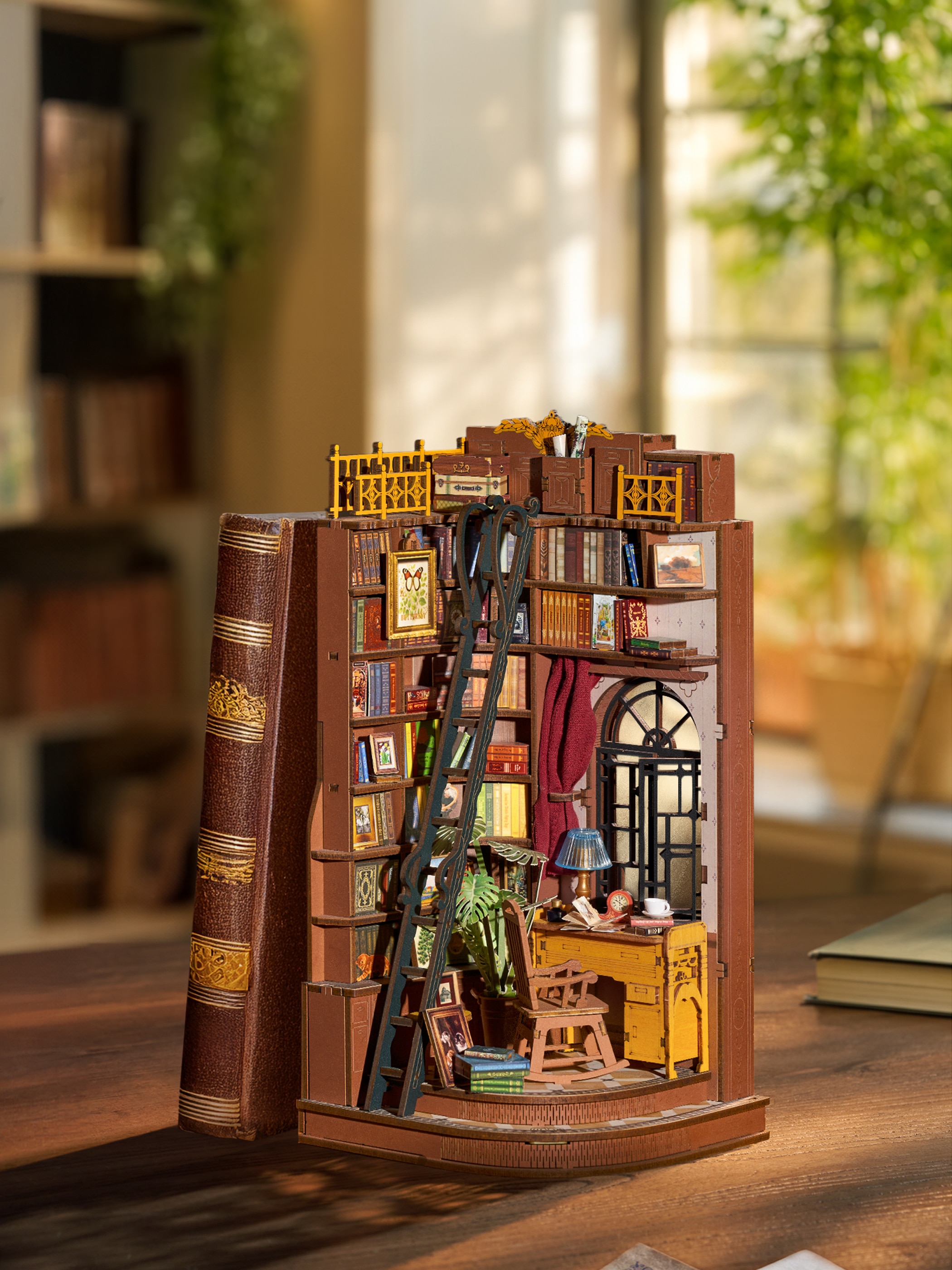 Modelo de Madeira Rolife Silent Corner Study 3