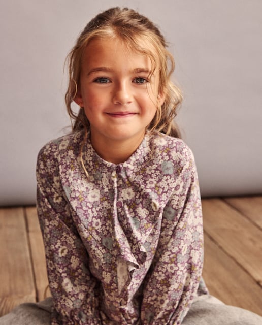 Imagem 0 de Blusa em Viscose com Manga Comprida, Folhos e All Over Print Bicolor