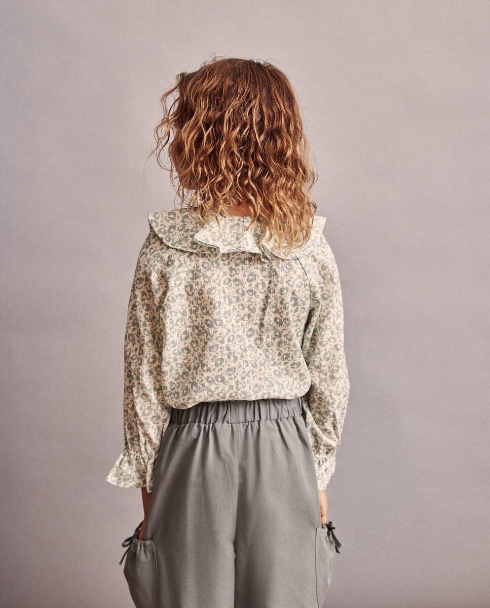 Blusa de Manga Comprida com Folhos, All Over Print Bicolor e Estrutura Verde-3