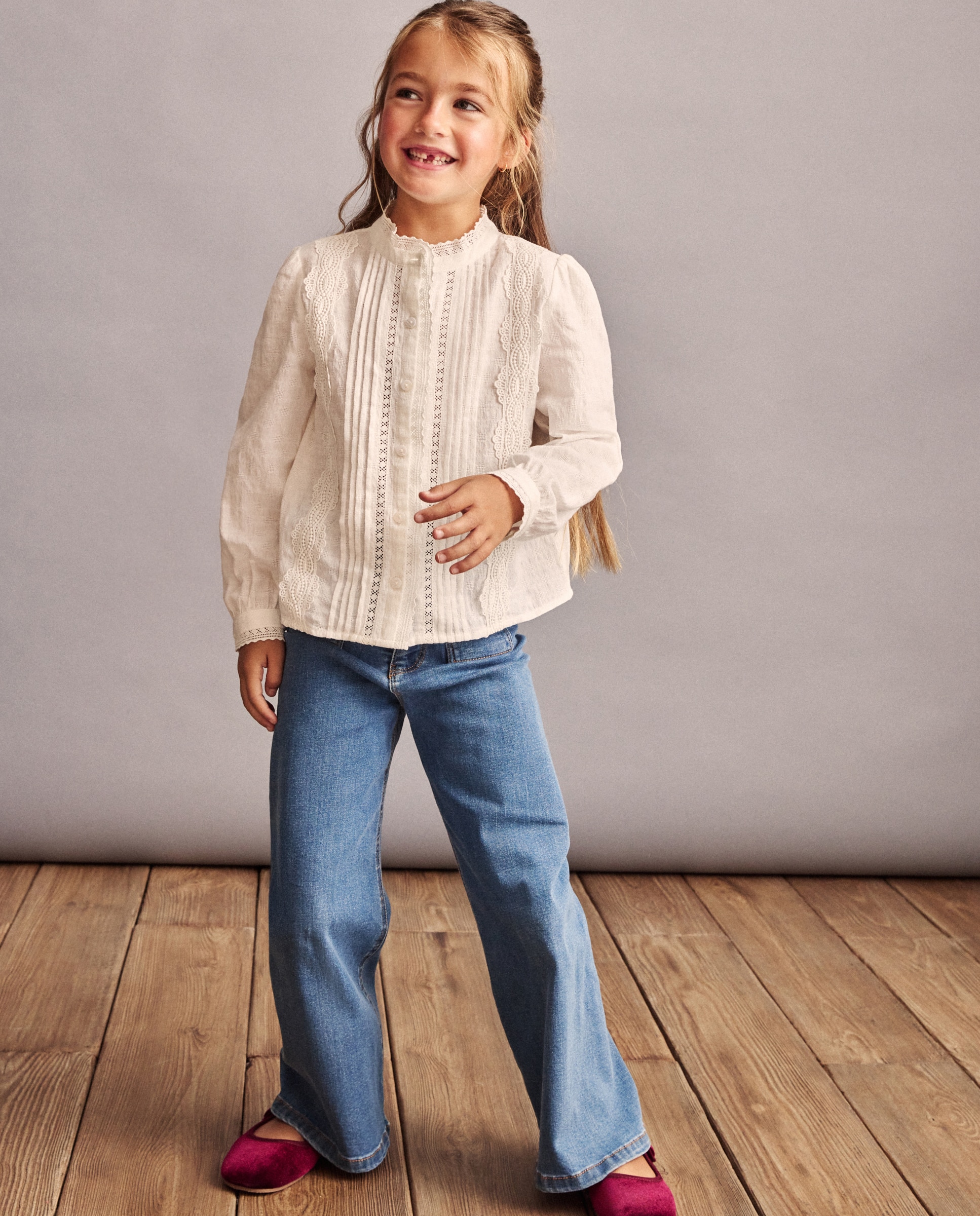 Blusa de Manga Comprida Romântica com Renda Branco-1