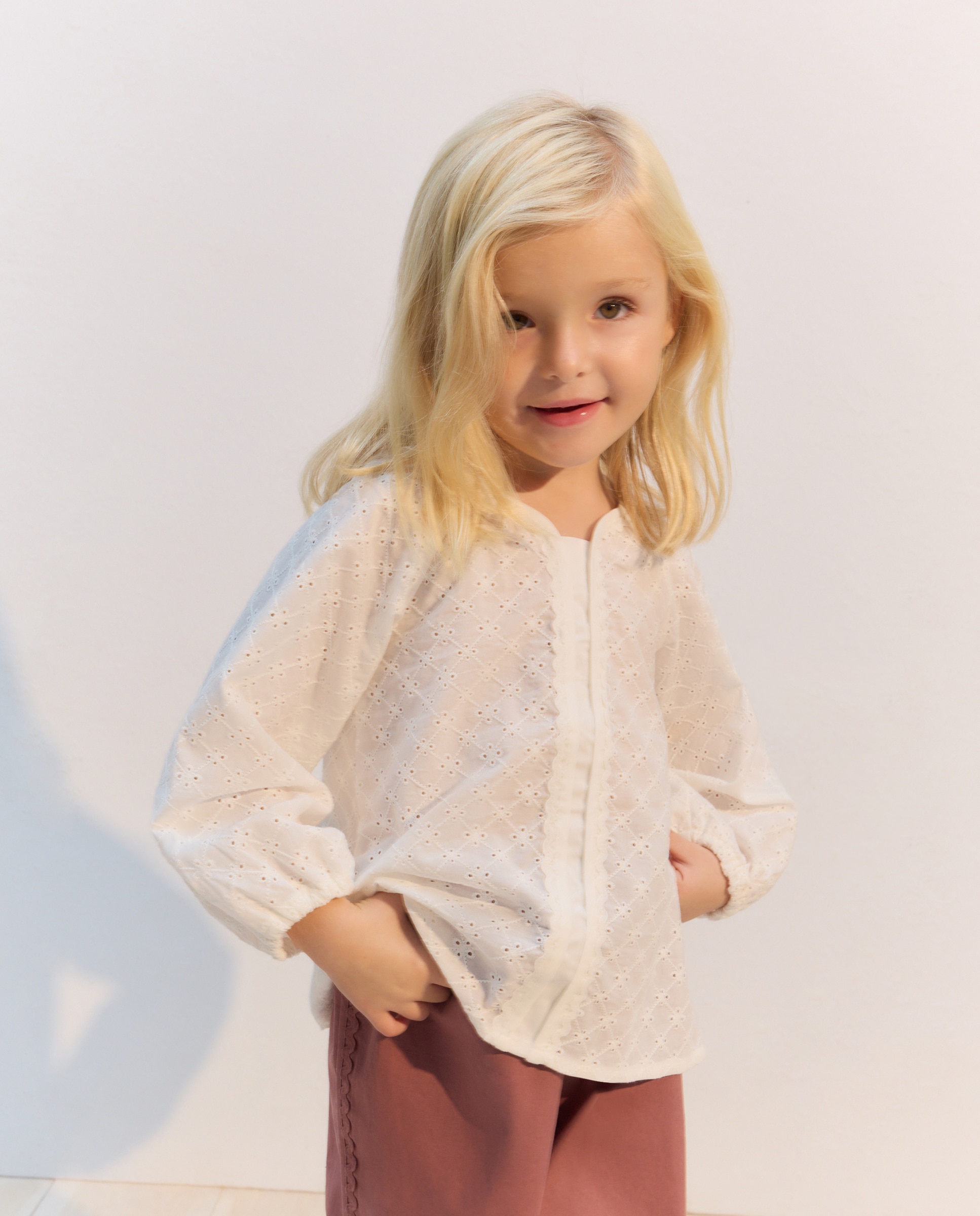 Blusa manga larga de niña con bordado detalle picuela - Coconut El Corte Inglés - 120 Crudo 120 Crudo-1