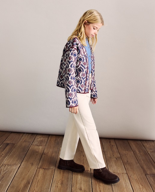 Imagen 0 de Pantalón denim con tachas de niña