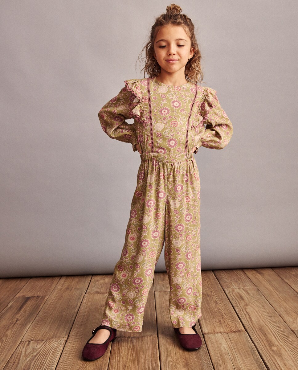 Macacão de Manga Comprida com Folhos e All Over Print Floral Rosa-2