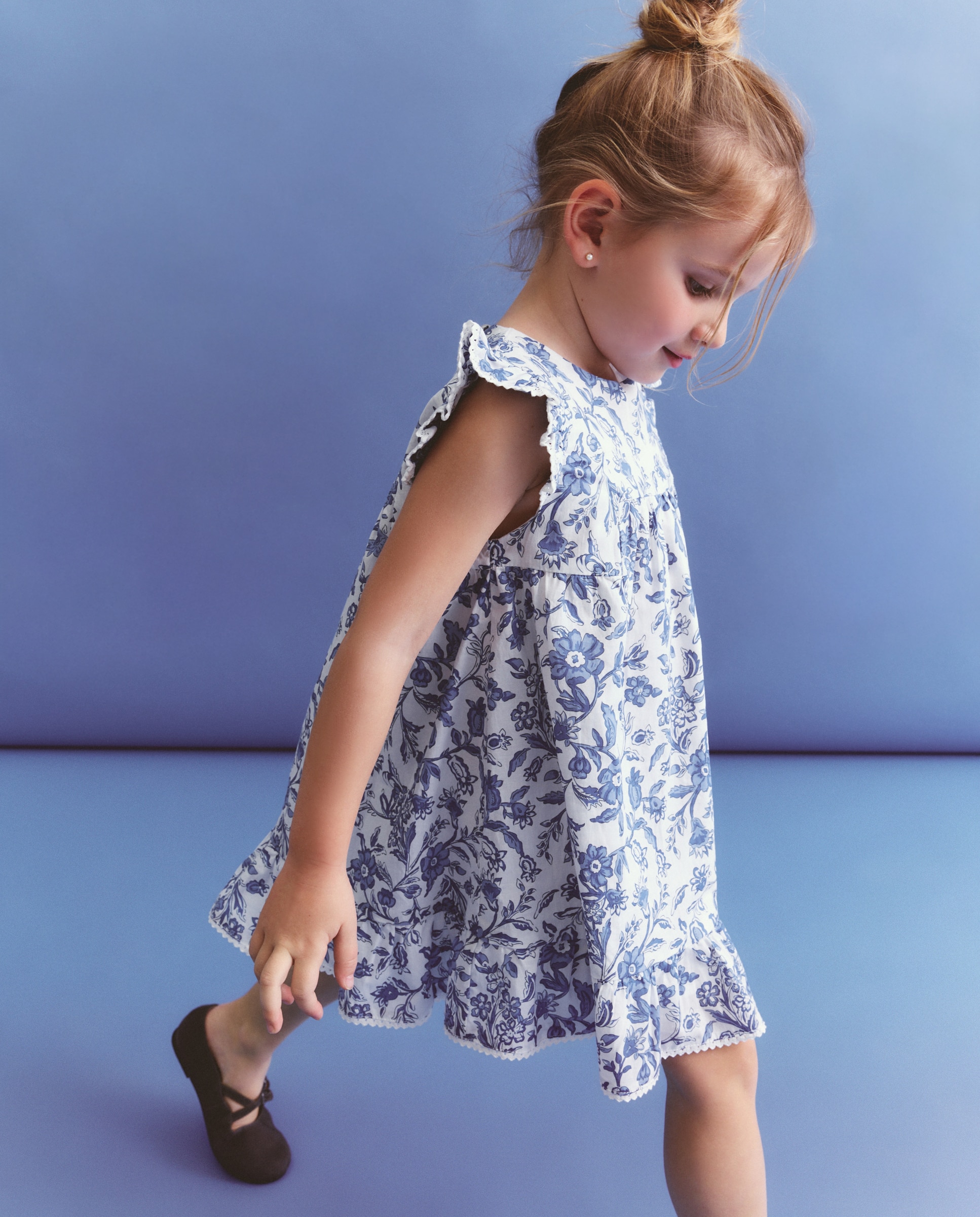 Vestido sem Mangas com Estampado Bicolor Azul-1