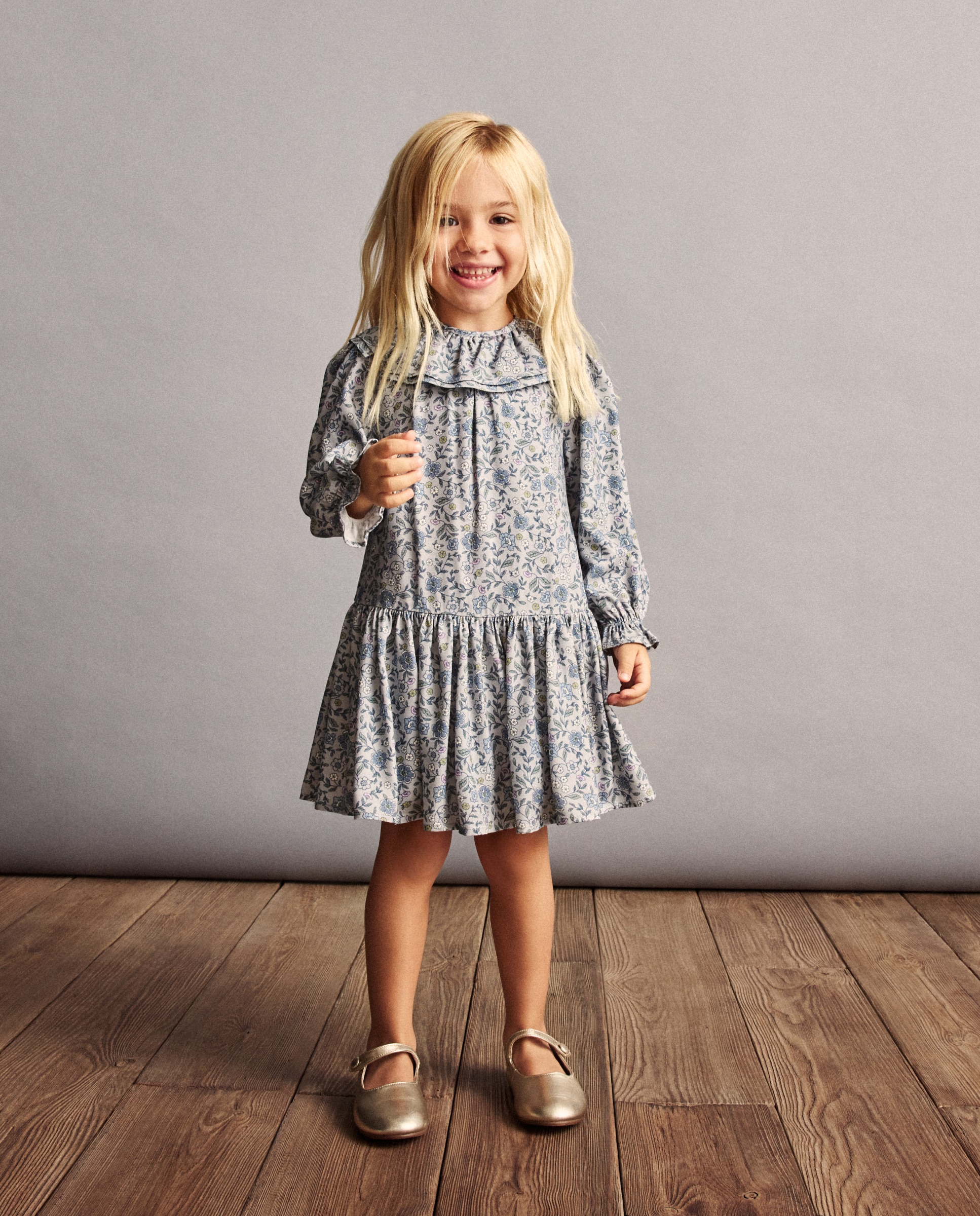 Imagem 0 de Vestido de Viscose com Manga Comprida e All Over Print Floral