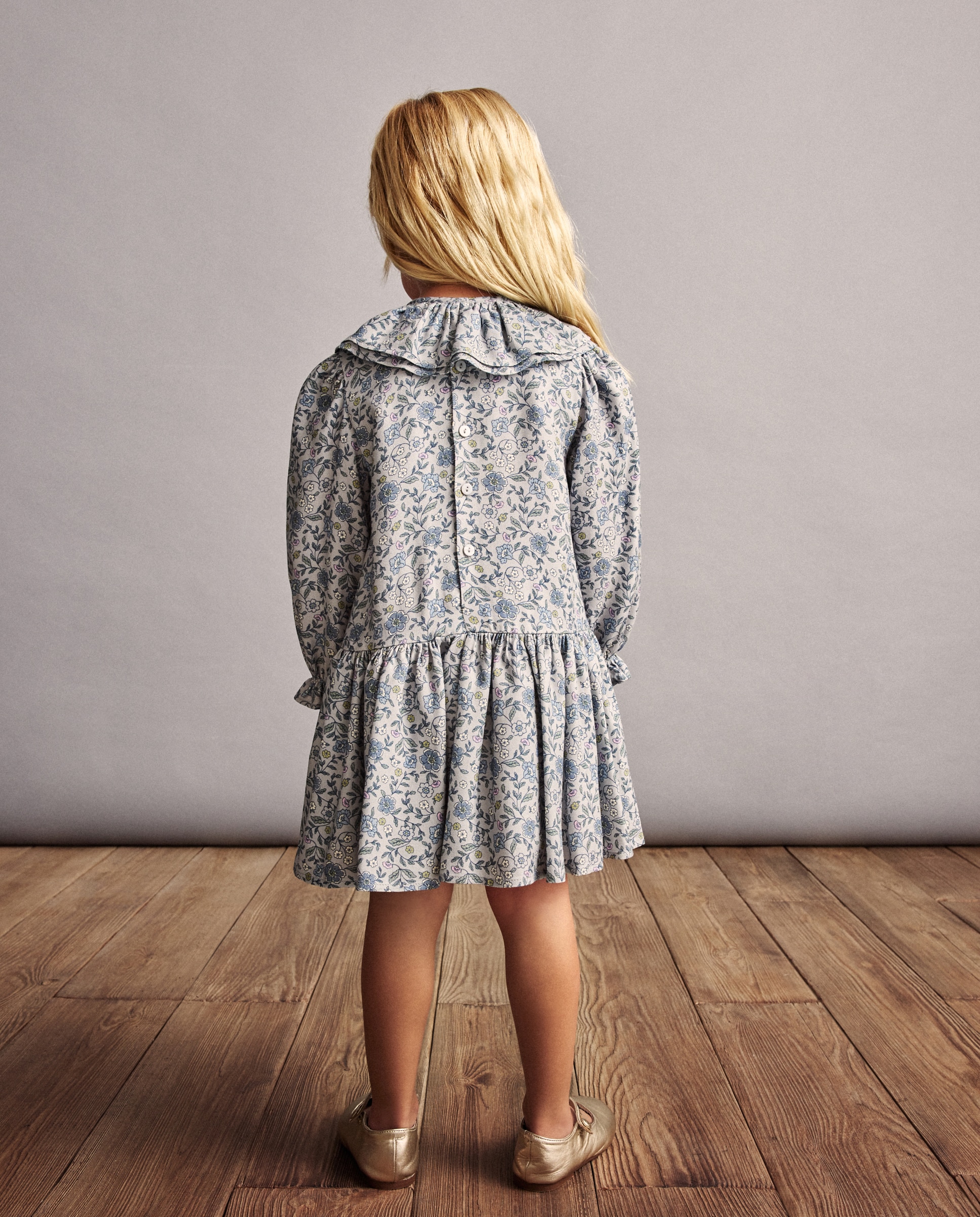 Vestido de Viscose com Manga Comprida e All Over Print Floral Azul-3