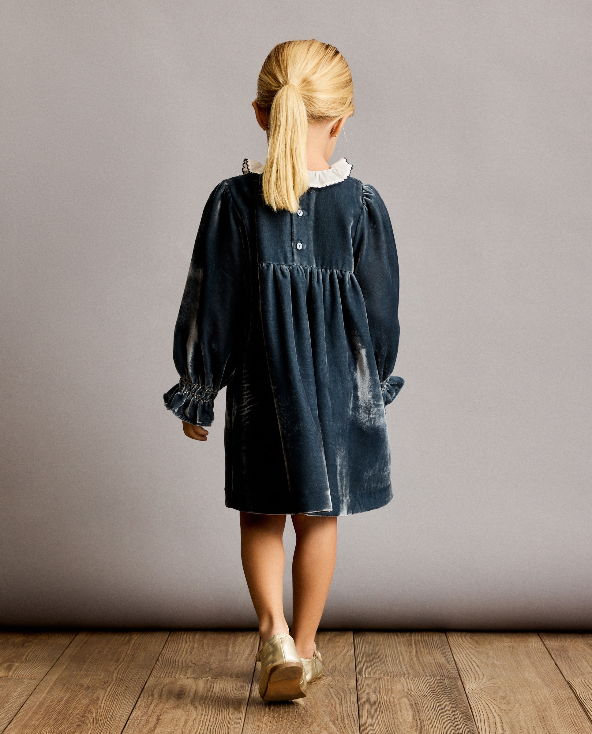 Vestido de Veludo com Manga Comprida e Smock à Máquina Azul Intenso-4