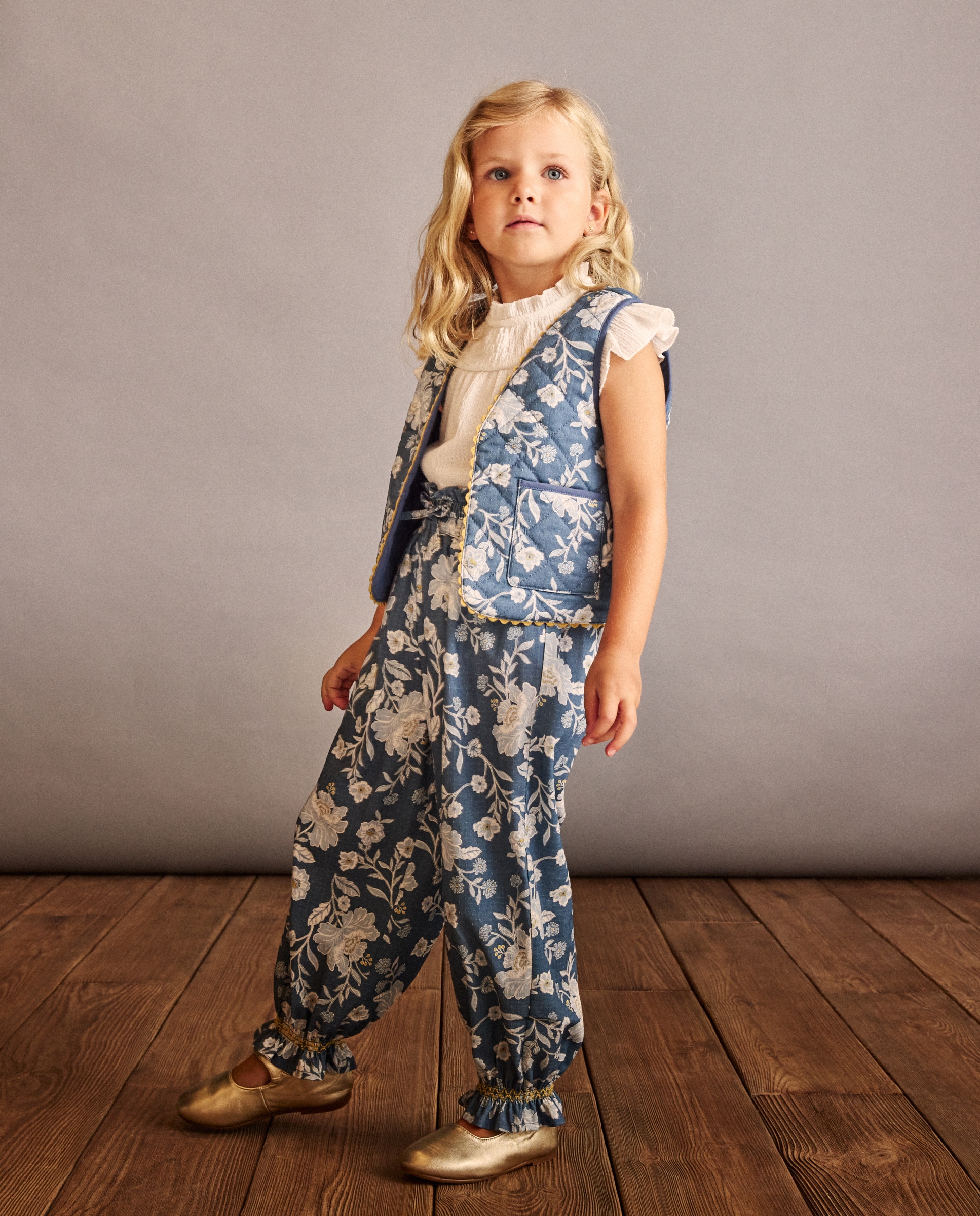 Colete Acolchoado com All Over Print Floral Coconut El Corte Inglés Azul-1