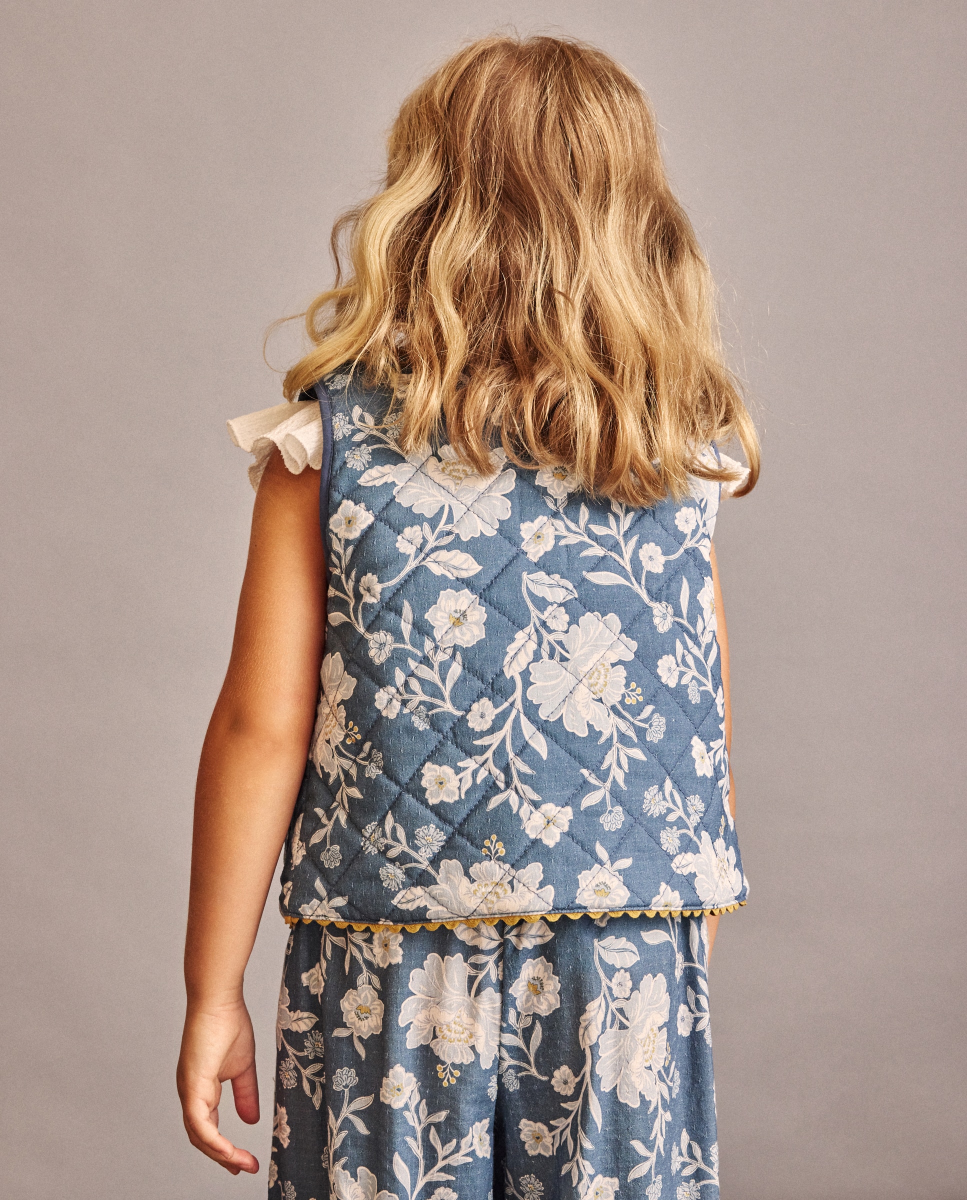 Colete Acolchoado com All Over Print Floral Coconut El Corte Inglés Azul-3