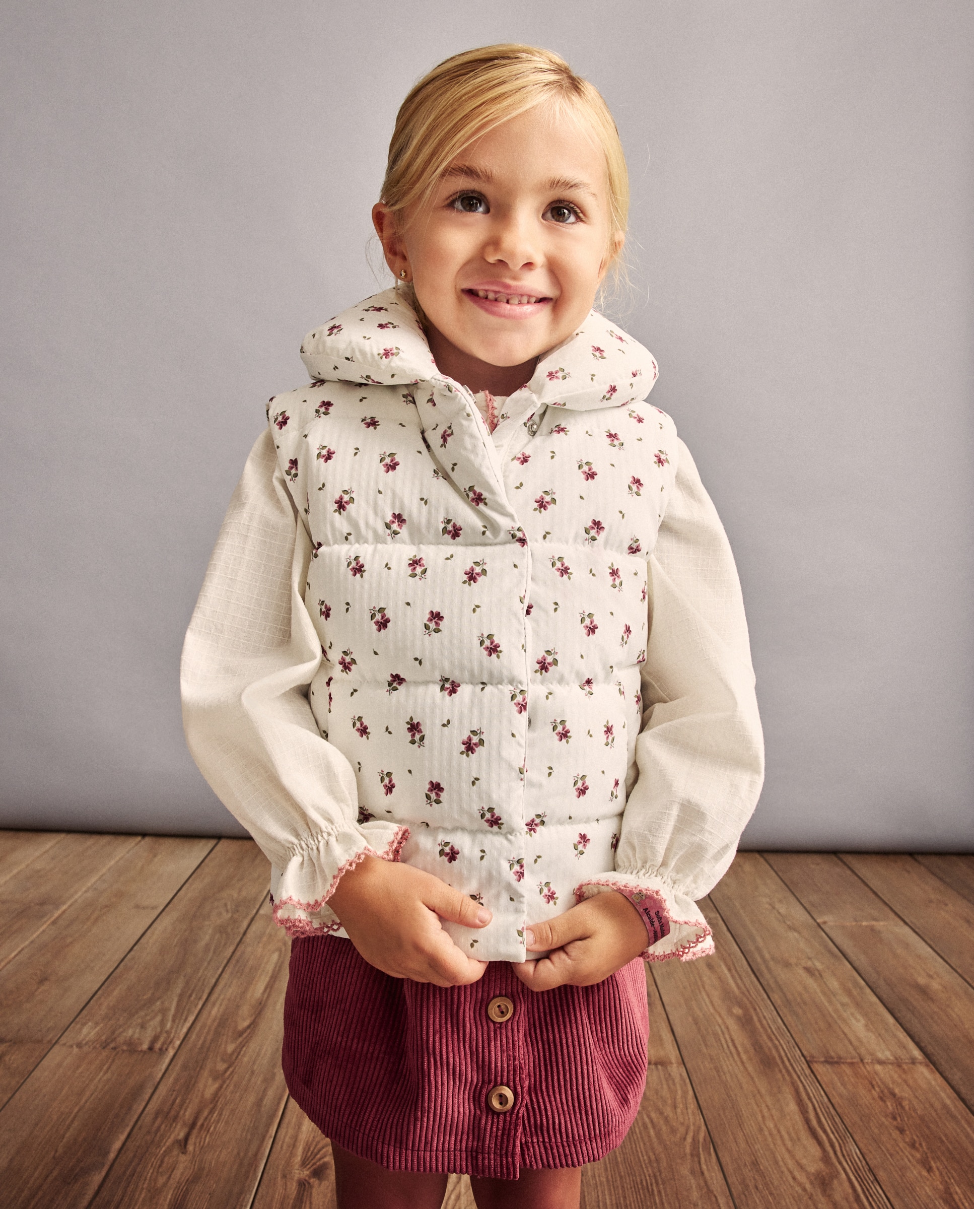 Imagem 0 de Colete Acolchoado com Estampado Floral