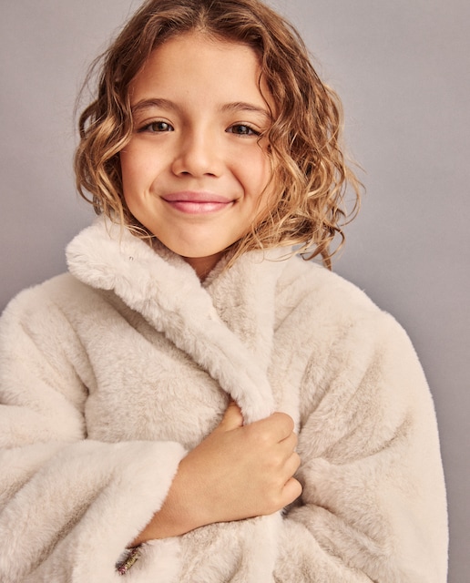 Imagem 0 de Sobretudo de Pelo Curto