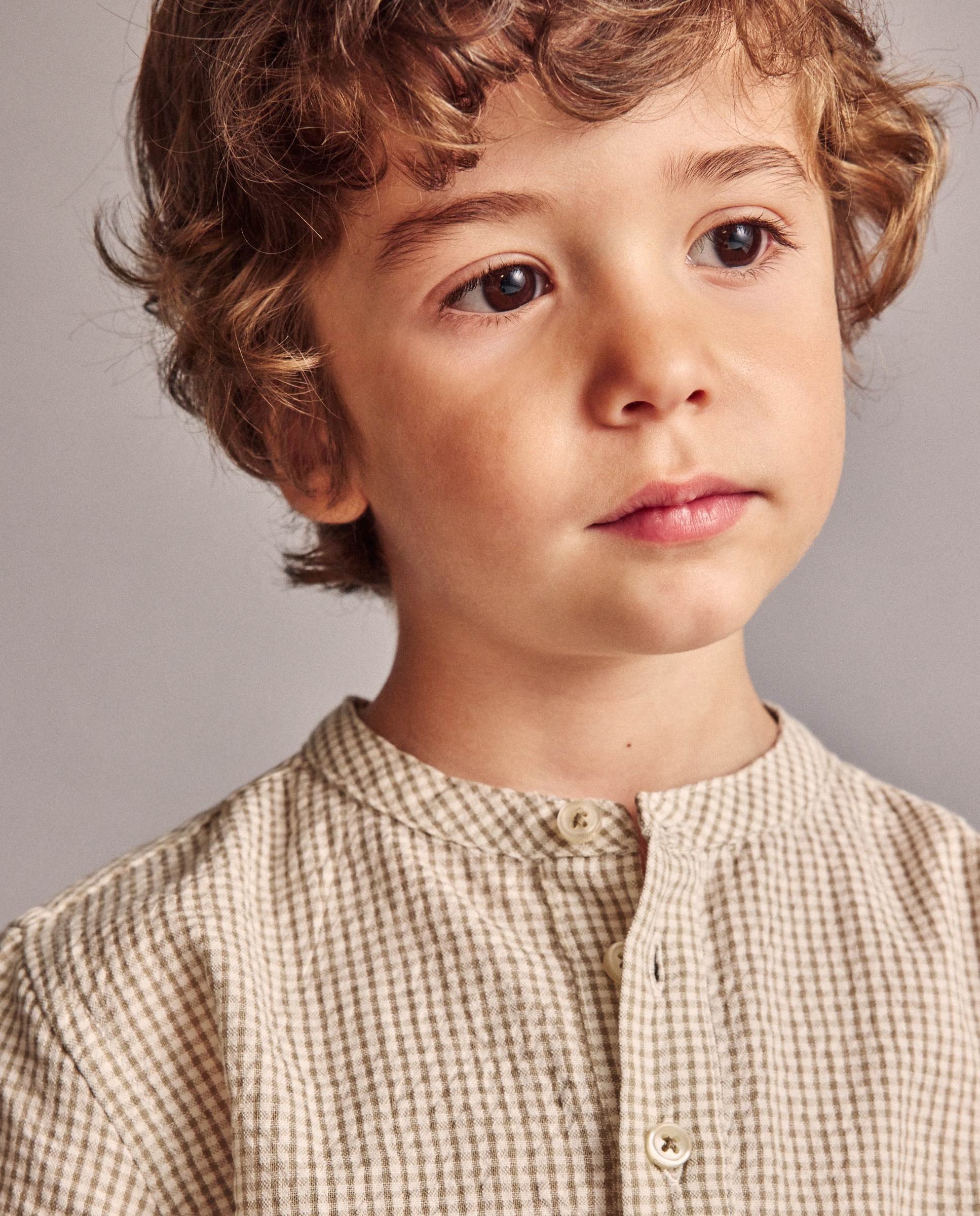 Camisa em Tecido Seersucker Vichy com Manga Curta Coconut El Corte Inglés Caqui-3