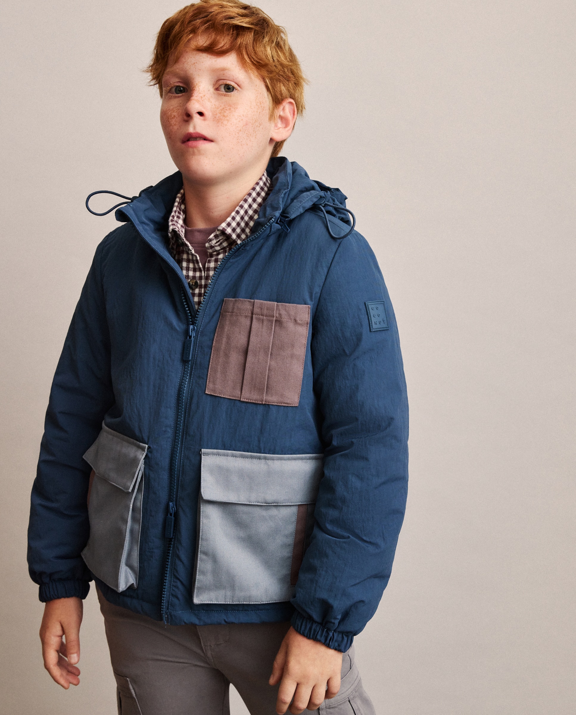 Imagem 0 de Sobretudo com Bolsos em Contraste e Interior com Pelo de Borrego